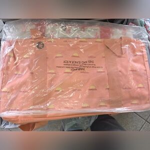 Medium Utility Tote in Morning Rays